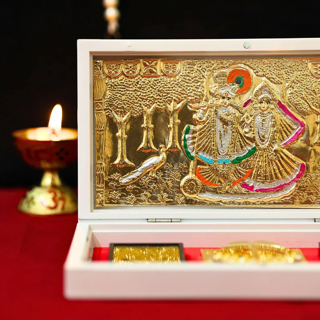 Divine Radha Krishna Pocket temple- Gold & Silver platted - Image 3