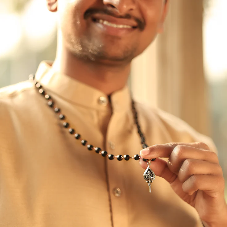 Karungali Malai (Copper wire) with Murugan Shastra Pendant - Image 7
