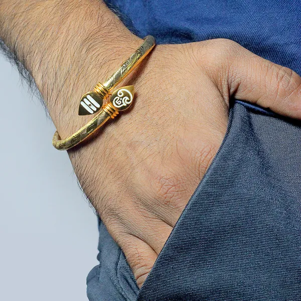 Premium Murugan Vel Kada | Spiritual Jewelry for Strength and Protection - Image 6